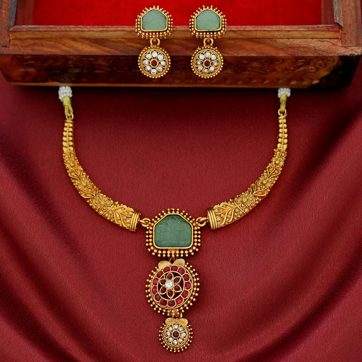 Aaloka Floral Stiff Wing Neckpiece With Earring