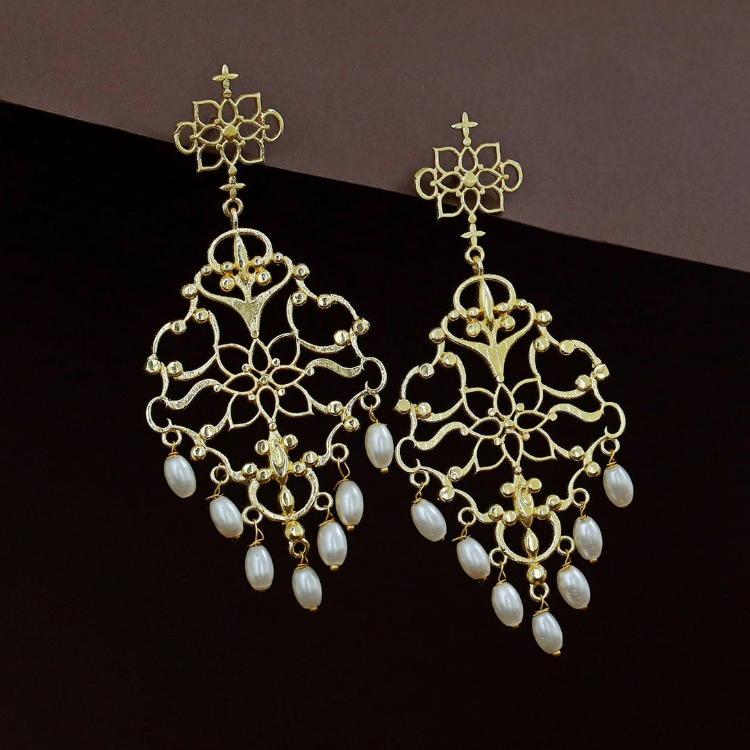 Golden Filigree Rice Pearl Earring