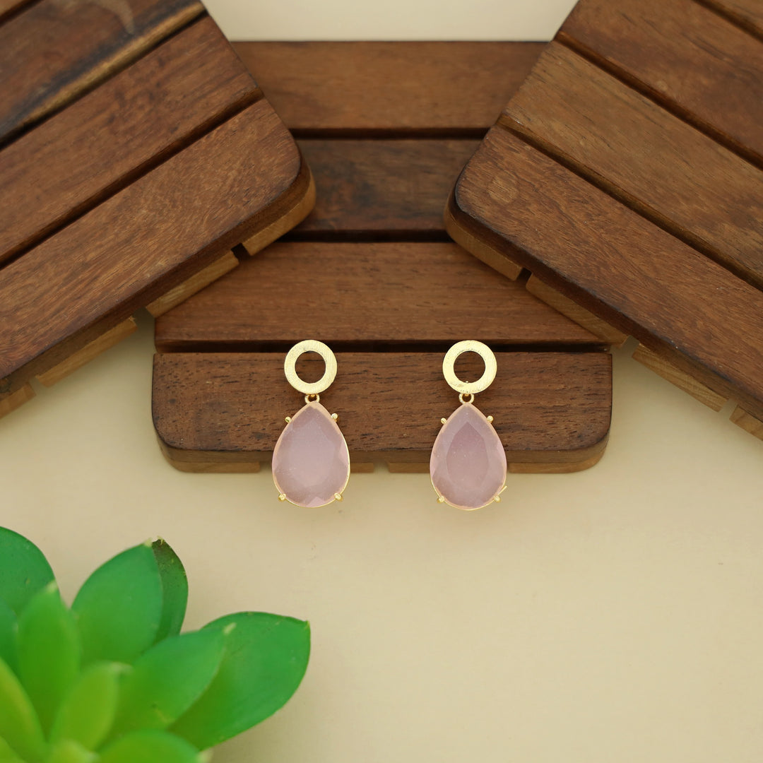 Yelisha Golden Circle Rain Drop Earring