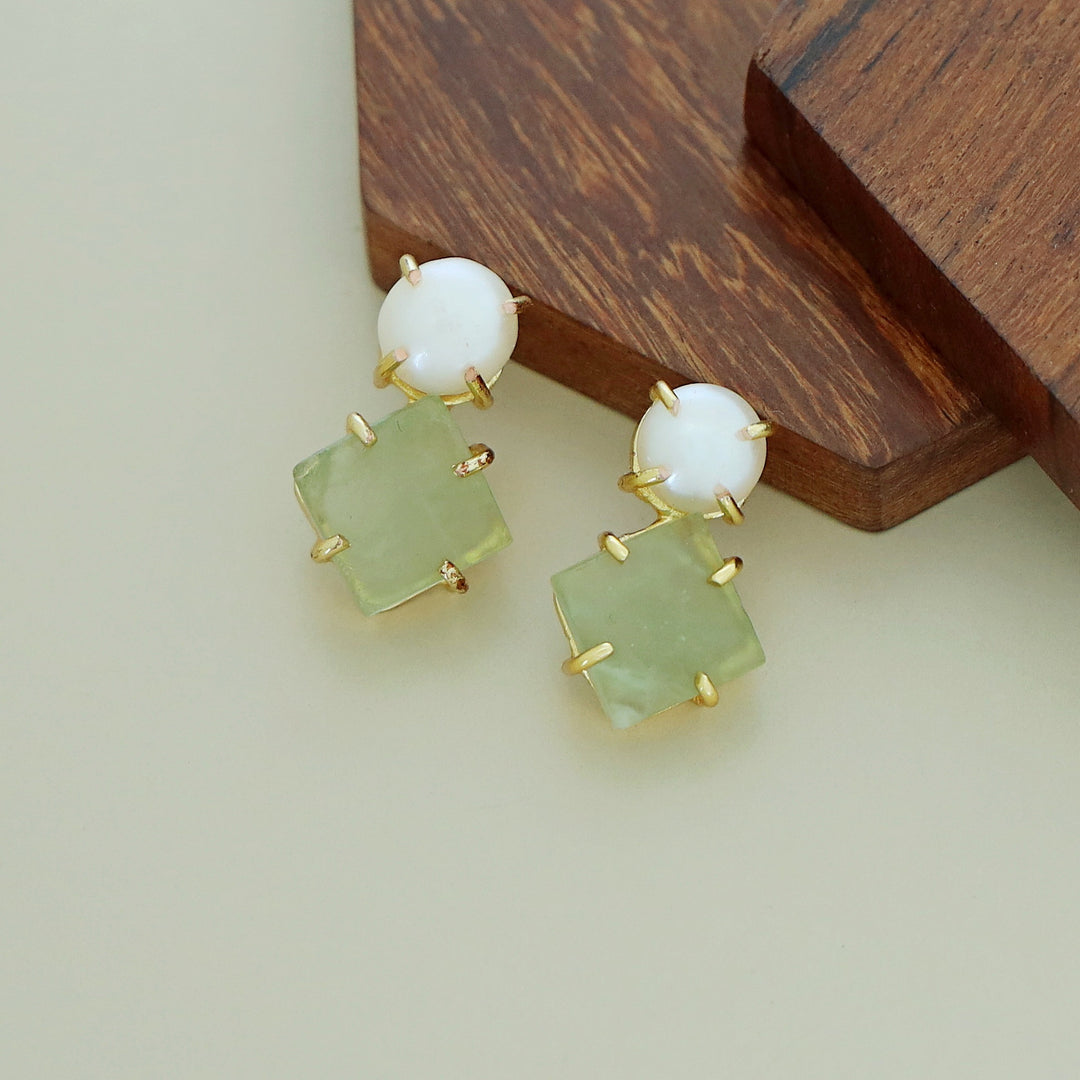 Micaela Pearl Raw Stone Claw Earring