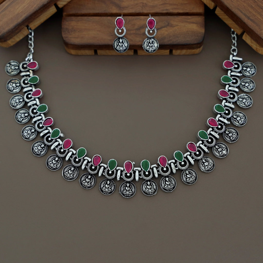 Lacey Antique Kashi Short Neckpiece With Earring