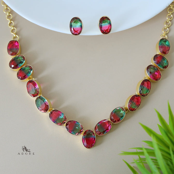 Glam Neckpiece Plus Stud