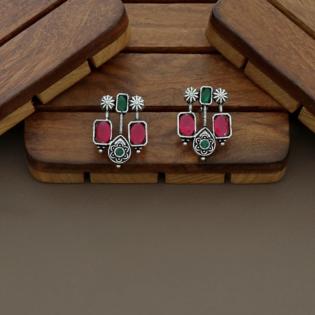 Athvika Neckpiece With Earring
