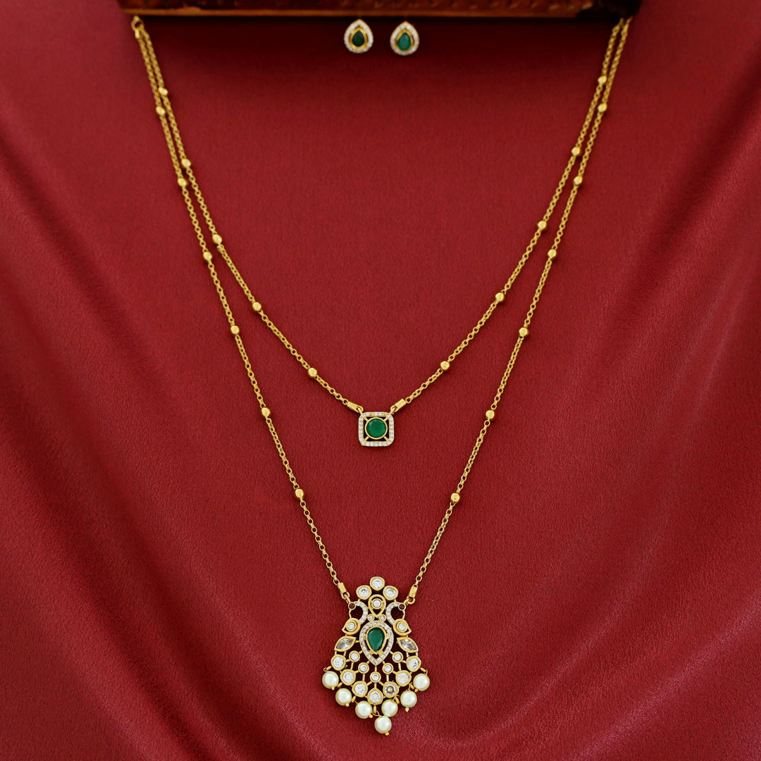 Sriddhi Two Layer Cluster Pearl Neckpiece With Earring