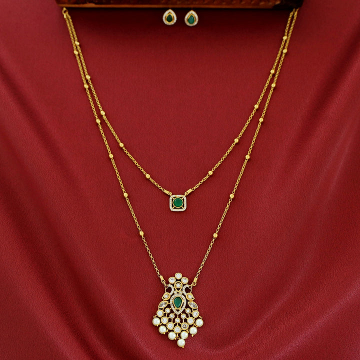 Sriddhi Two Layer Cluster Pearl Neckpiece With Earring