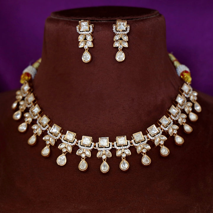 Premium Pritha Kundan Square Drop Short Neckpiece With Earring