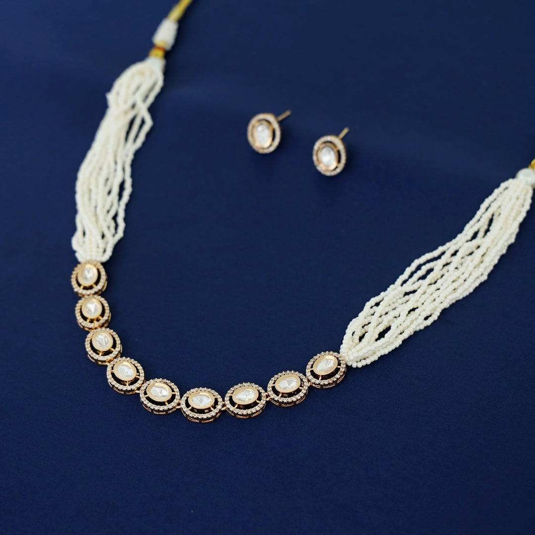 Zunaira Kundan Layered Beads Neckpiece With Stud