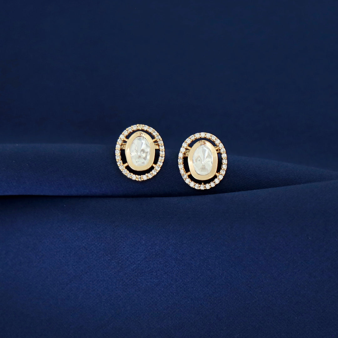 Zunaira Kundan Layered Beads Neckpiece With Stud