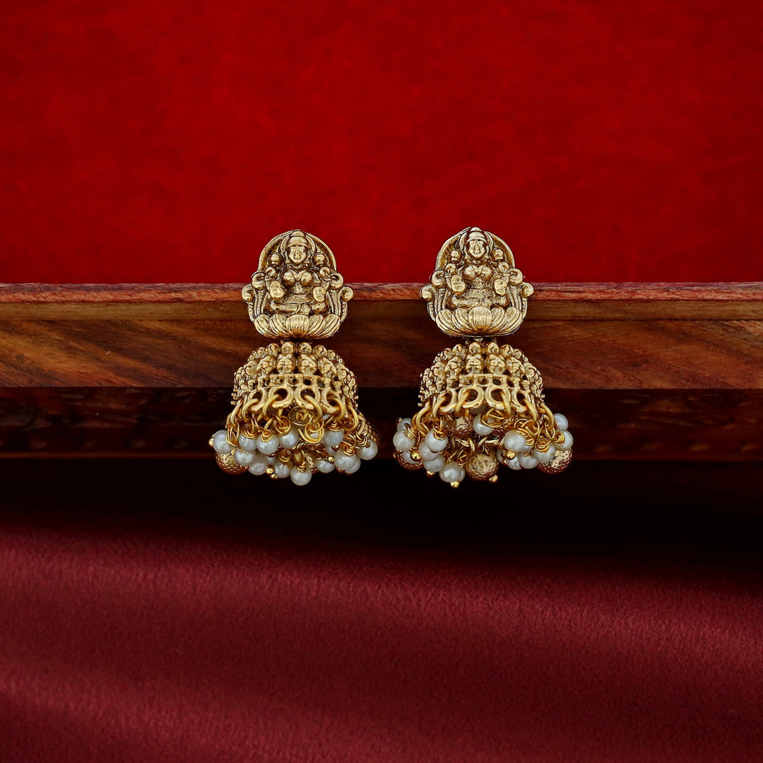 Yashika Lakshmi Pearl Long Neckpiece With Earring