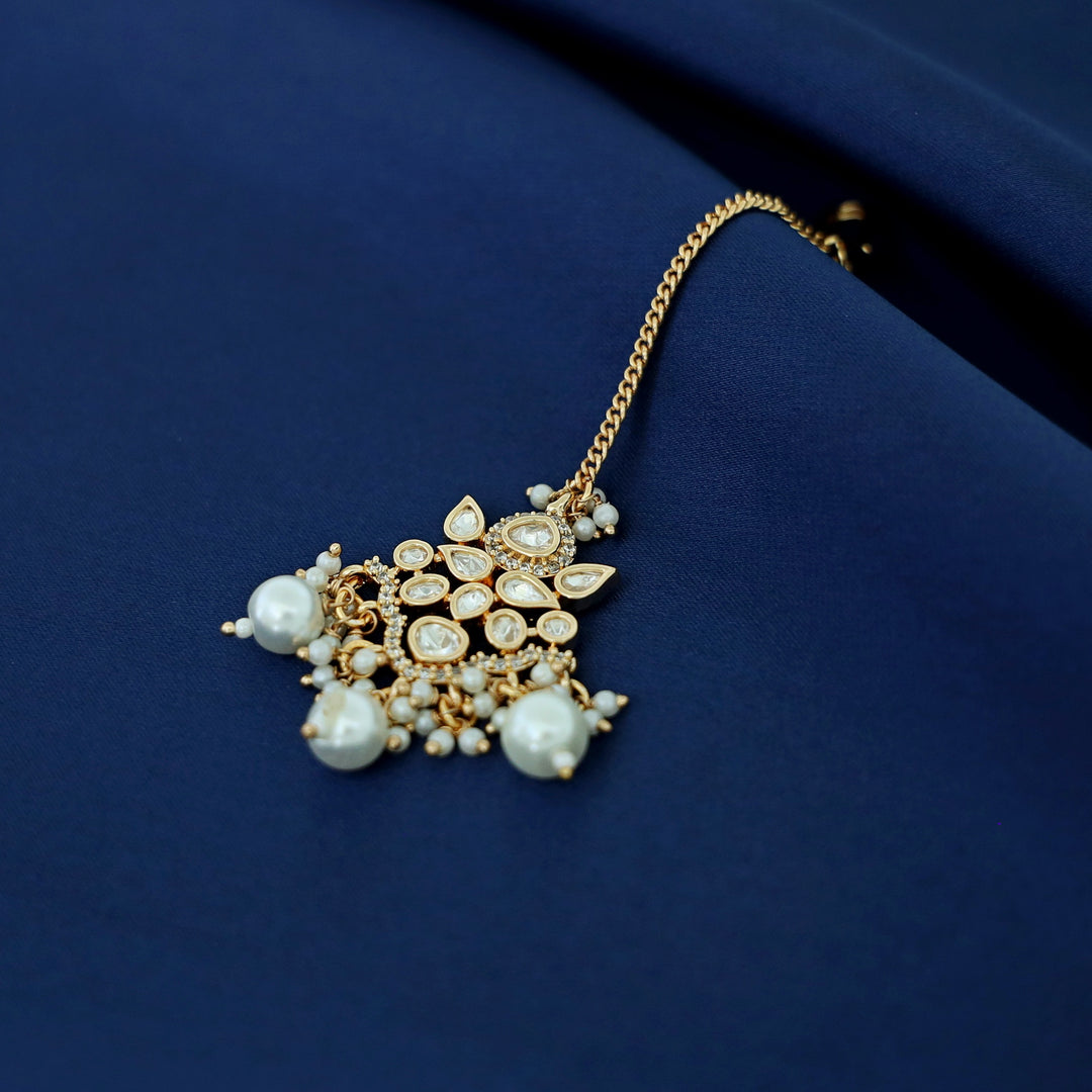 Tamasi Kundan Pearl Tikka