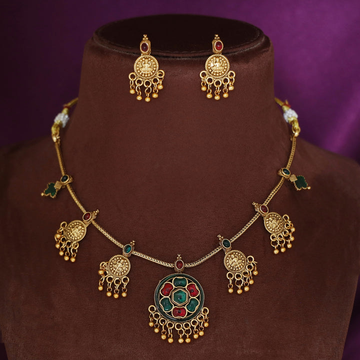 Shivani Devi Circle Flower Neckpiece With Earring