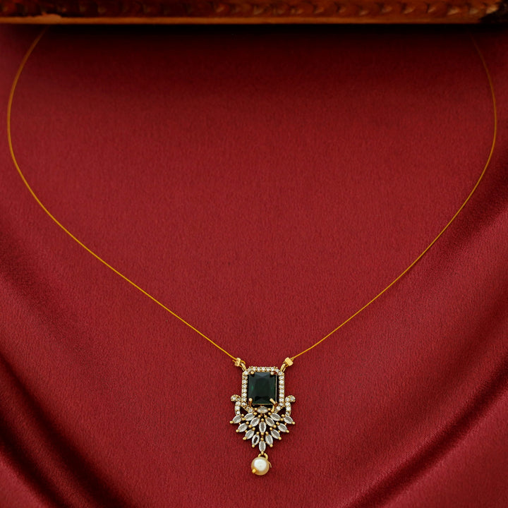 Dilsha AD Stone Pearl String Neckpiece