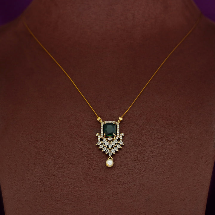 Dilsha AD Stone Pearl String Neckpiece