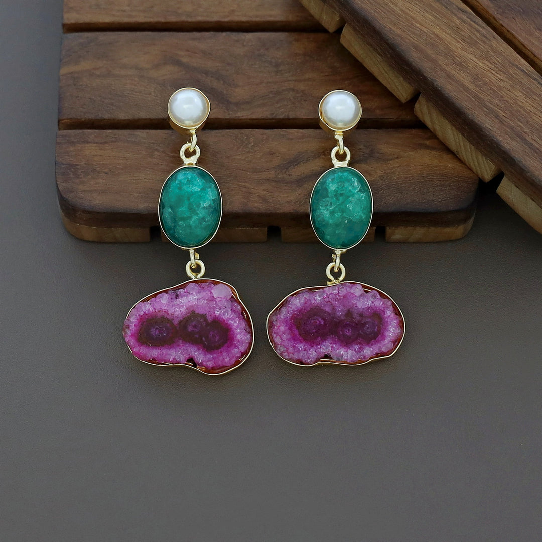 Alyn Pearl Solar Agate Earring