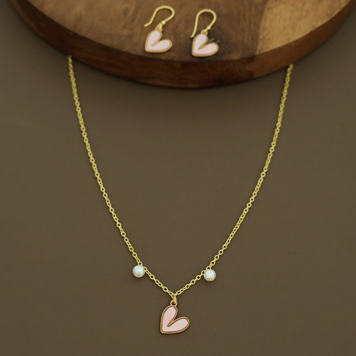 Ahava Pearl Heart Neckpiece With Drop
