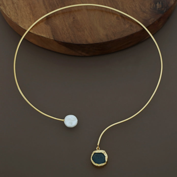 Nellie Golden Raw Stone + Baroque Neck Cuff