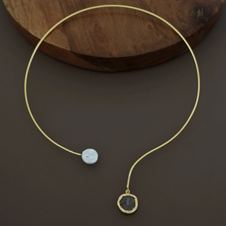 Nellie Golden Raw Stone + Baroque Neck Cuff