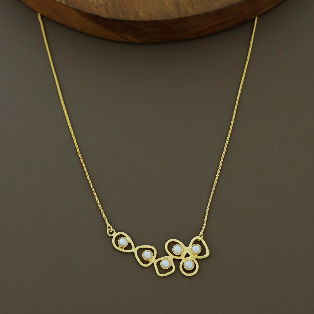 Mini Sabera Fresh Water Pearl Neckpiece