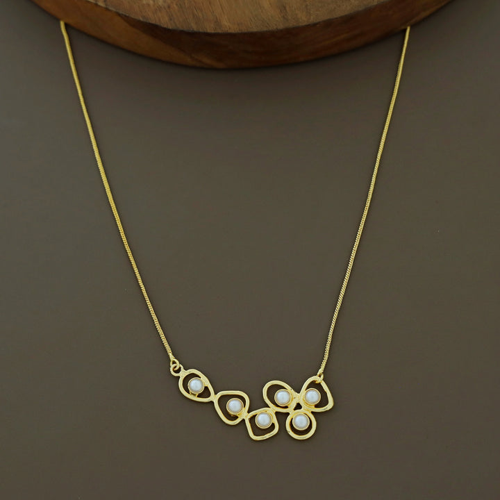 Mini Sabera Fresh Water Pearl Neckpiece