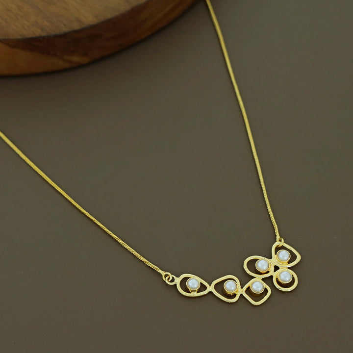 Mini Sabera Fresh Water Pearl Neckpiece