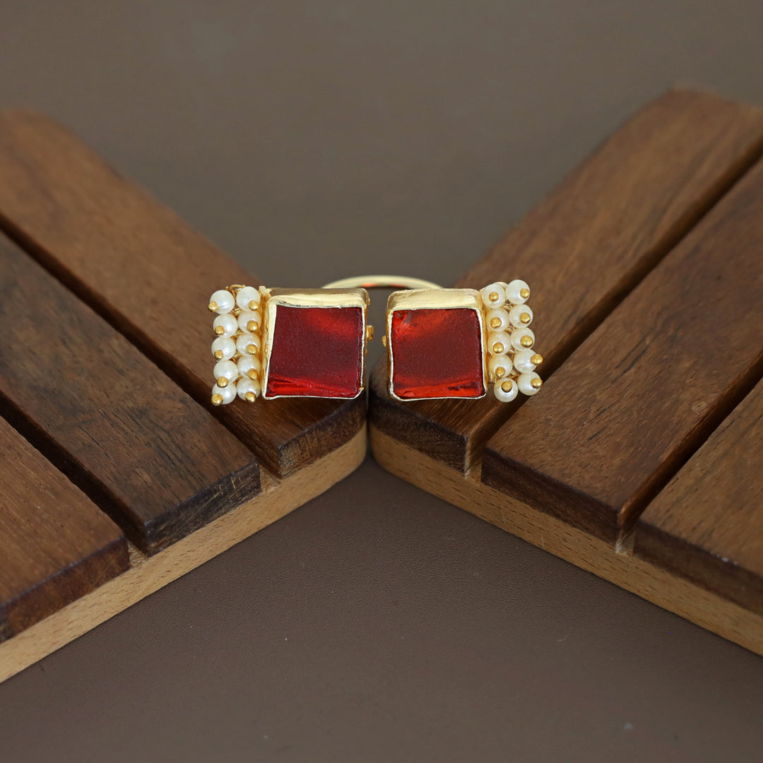 Heidi Raw Stone Cluster Pearl Ring