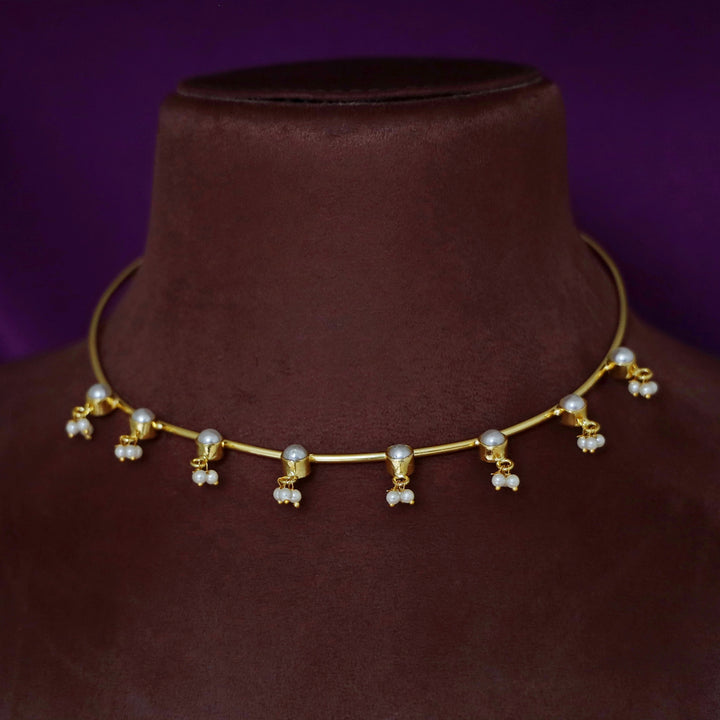 Hirabai 8 Pearl Golden Neck Cuff