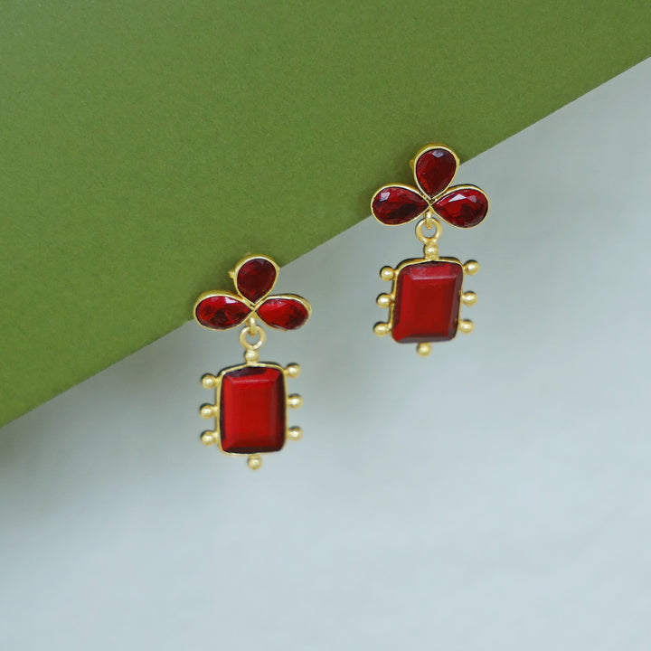 Tavisha Half Flower Golden Ball Rectangle Glossy Earring