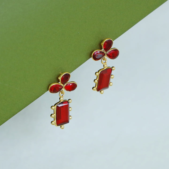 Tavisha Half Flower Golden Ball Rectangle Glossy Earring