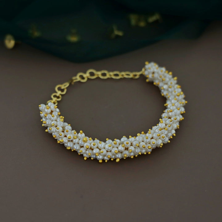 Sheba Cluster Pearl Breacelet