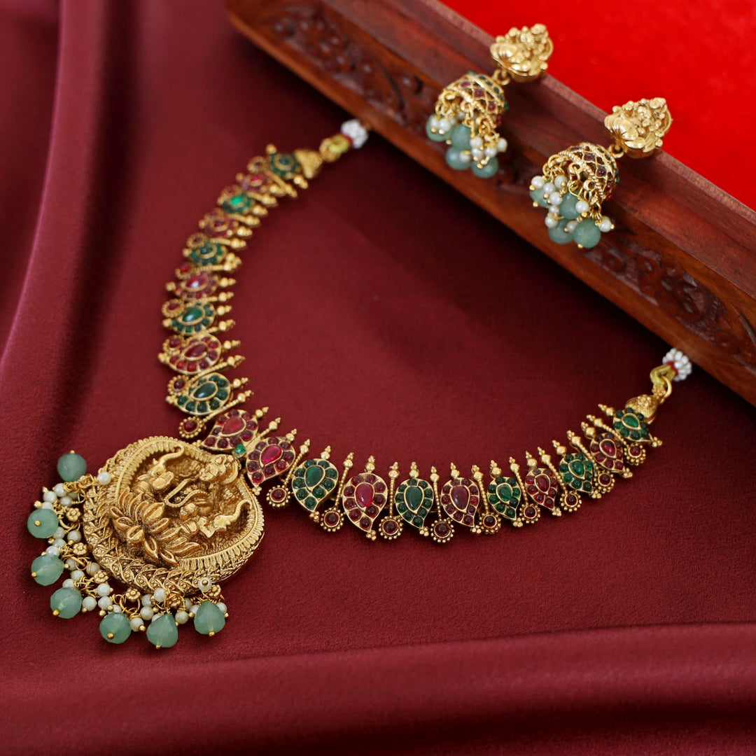 Aaradhya Lekshmi Mango Kemp Stone Pearl Bead Neckpiece With Earring