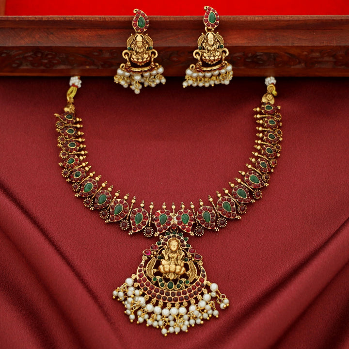 Raadhya Lekshmi Mango Kemp Stone Pearl Neckpiece With Earring