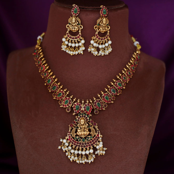 Raadhya Lekshmi Mango Kemp Stone Pearl Neckpiece With Earring