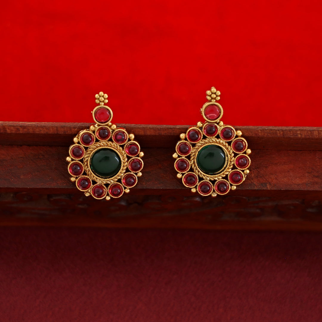 Sreelekha Floral Kashi Long Neckpiece With Earring