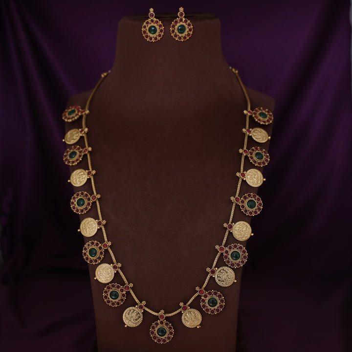 Sreelekha Floral Kashi Long Neckpiece With Earring