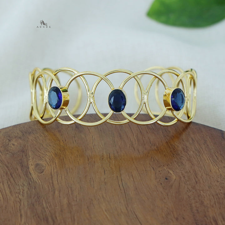 Ora Golden Oval Glossy Bangle