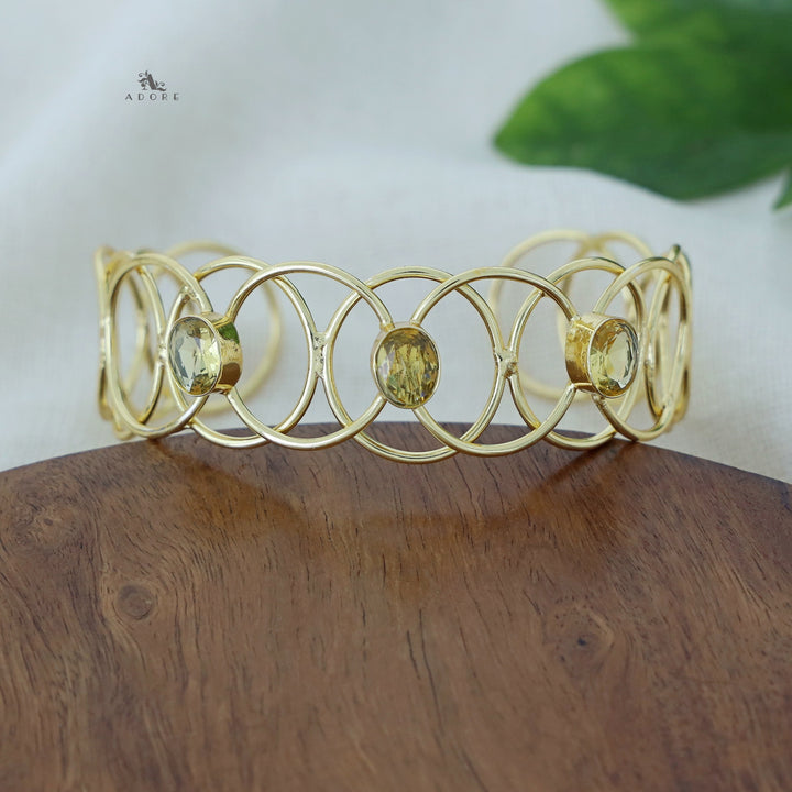 Ora Golden Oval Glossy Bangle