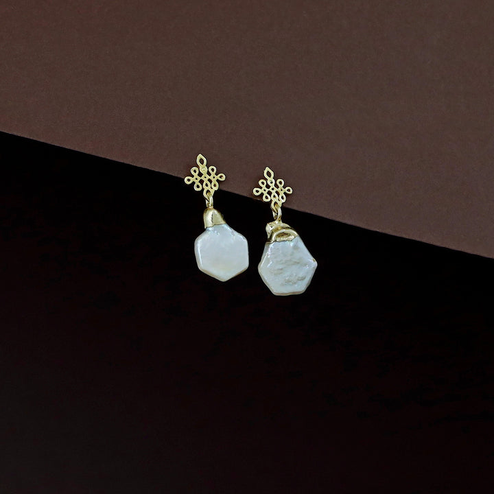 Yuvika Hexagon Real Baroque Earring