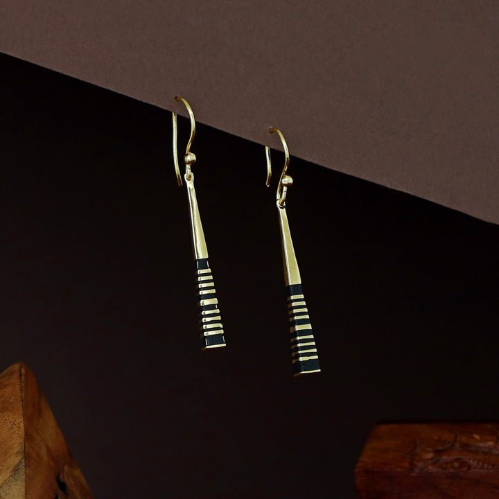 Aarohi Black And Gold Drop