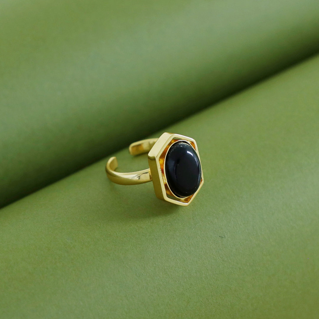 Everlee Oval Gemstone Ring