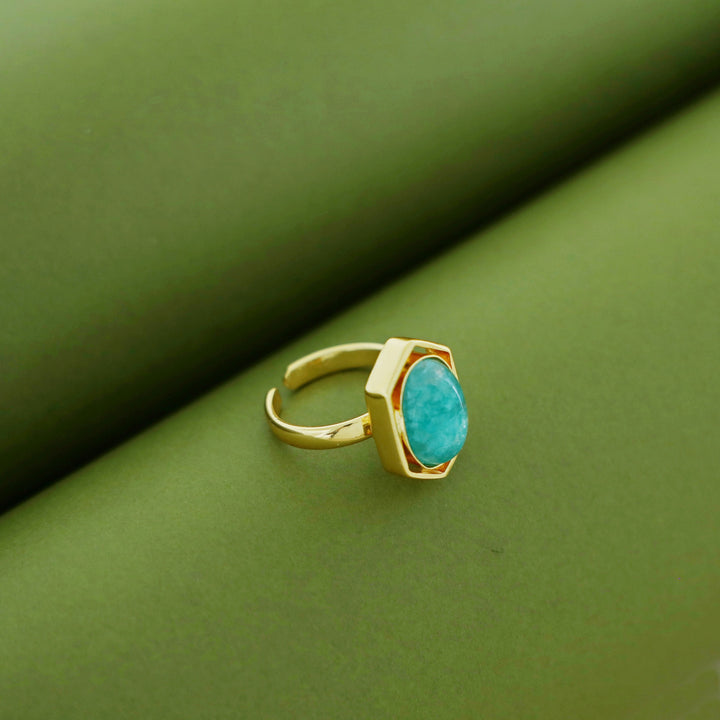 Everlee Oval Gemstone Ring