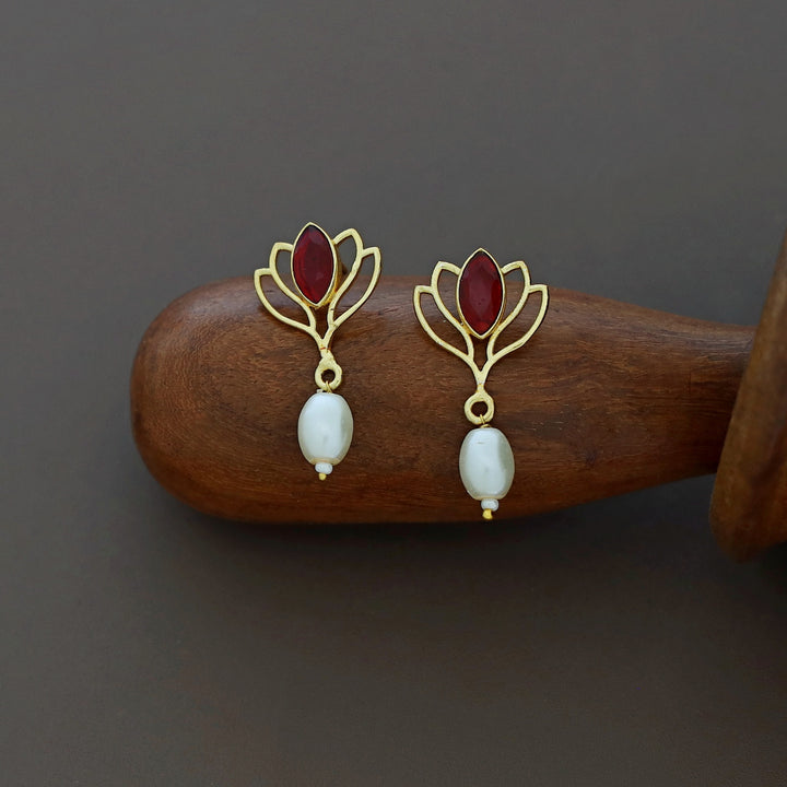 Raw Stone Jazlyn Pearl Earring