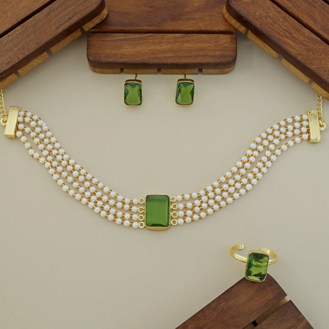 Elegant Pearl Choker Combo Set