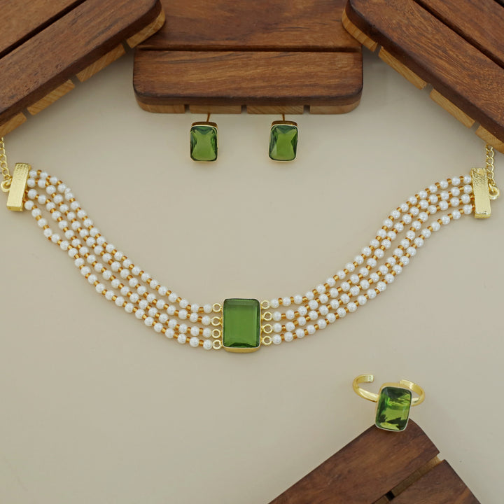Elegant Pearl Choker Combo Set