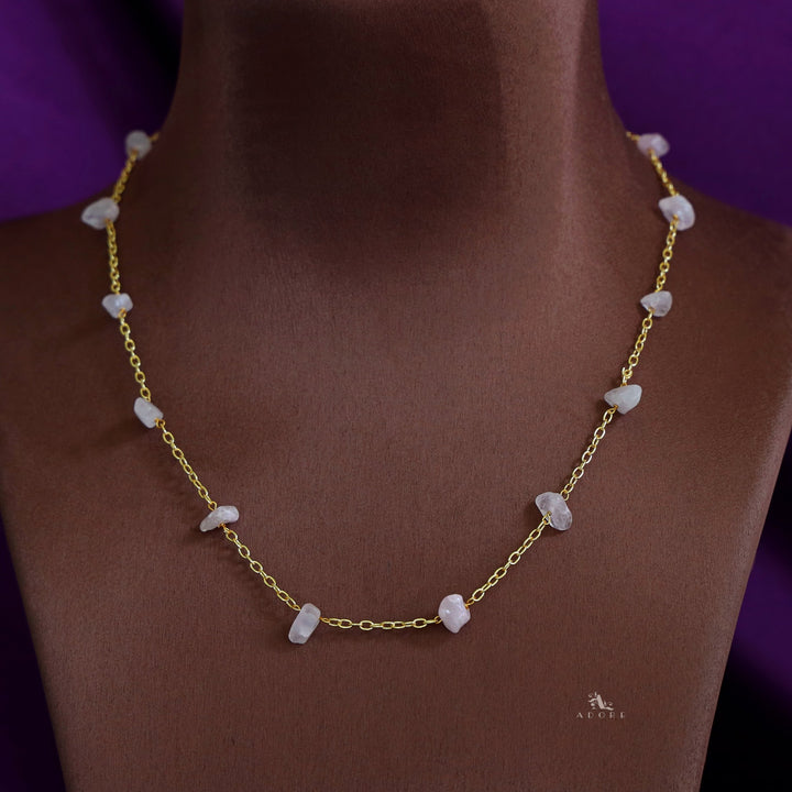Mawar 12 Stone Short Neckpiece