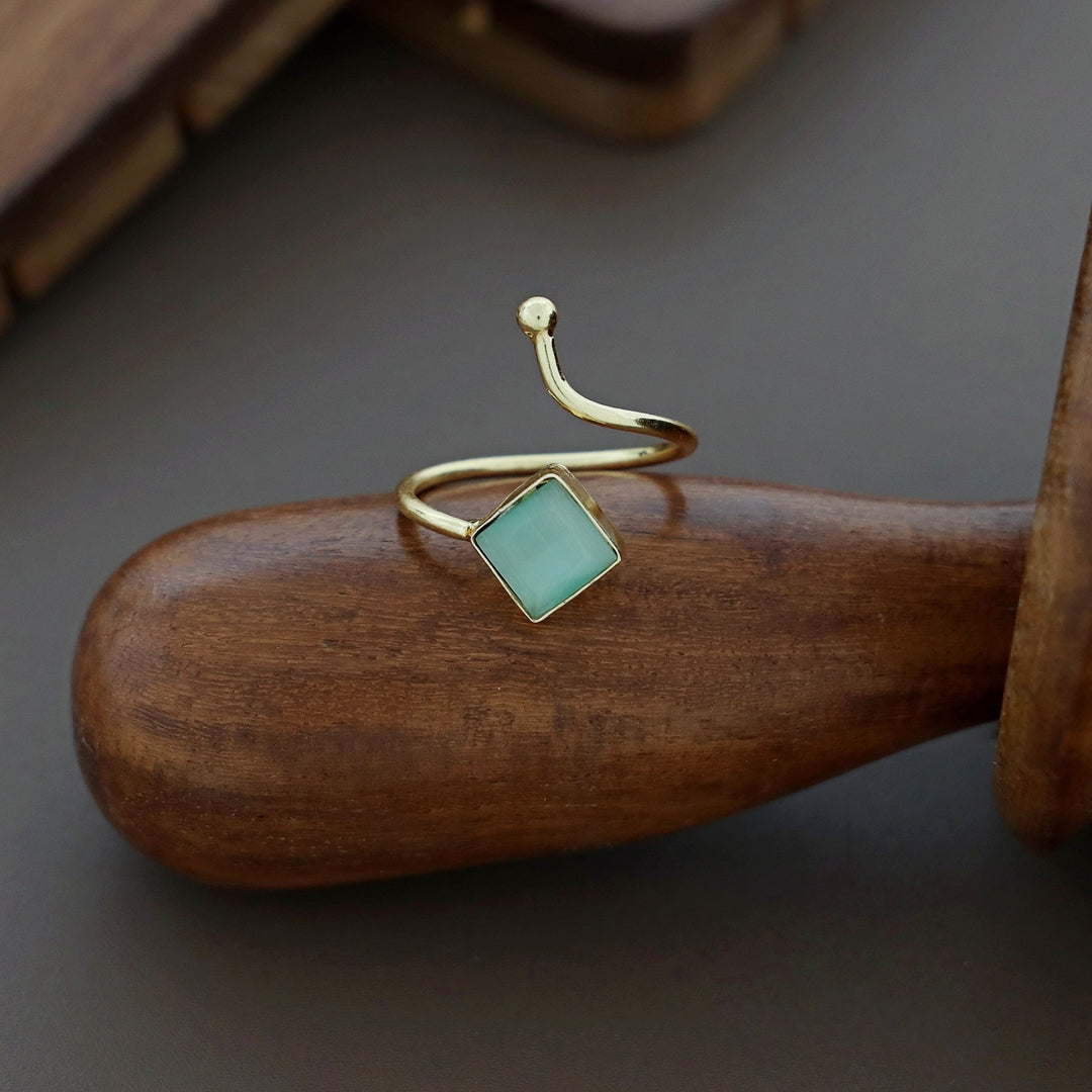 Golden Single Stone Diamond Ring