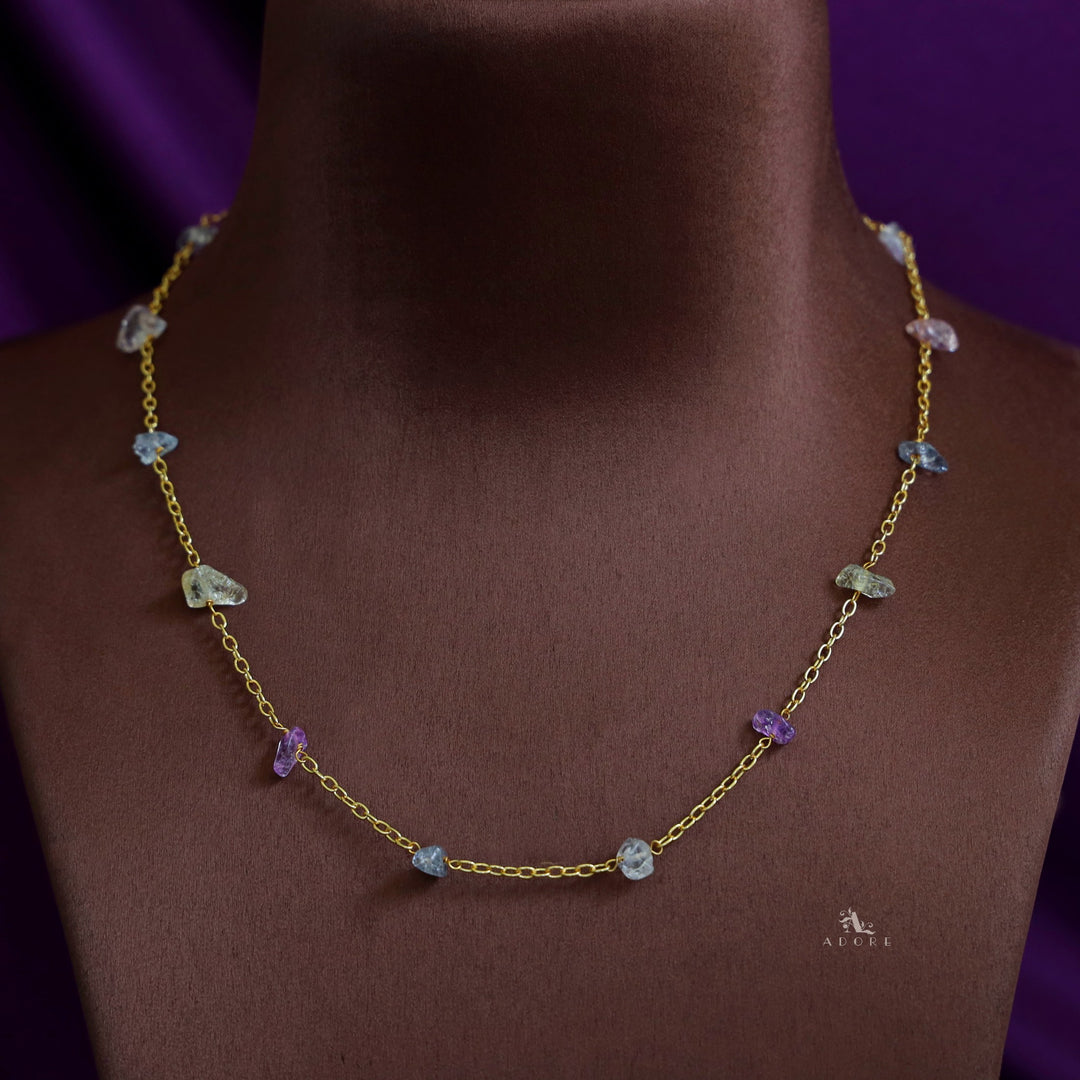 Mawar 12 Stone Short Neckpiece