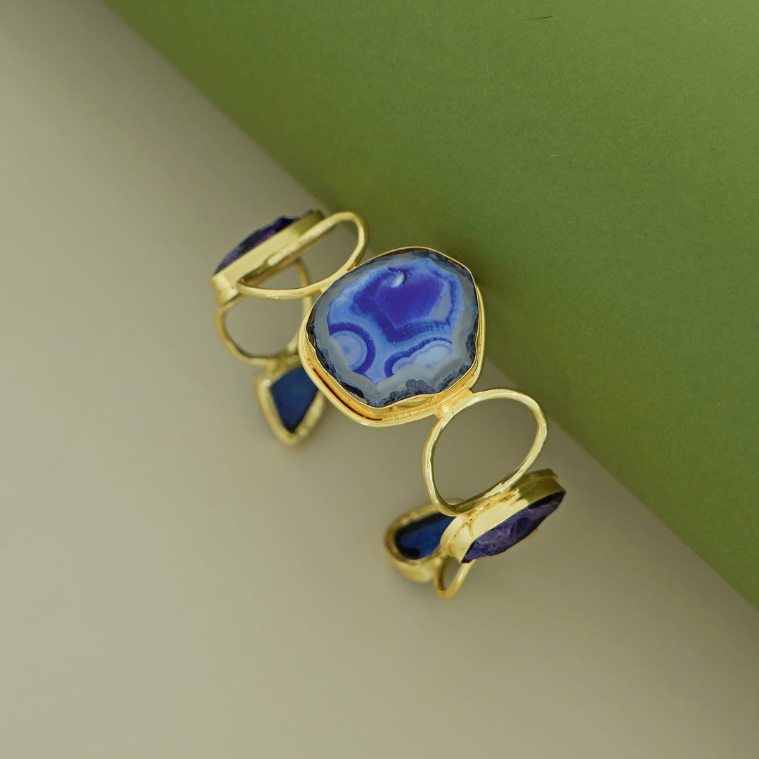Golden Hammered Circle Agate + Dyed + Druzy Stone Bangle
