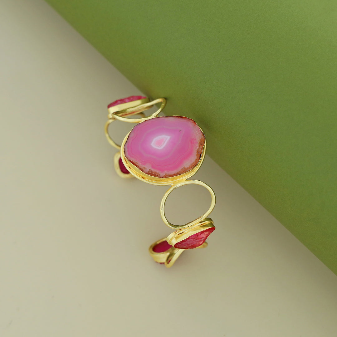 Golden Hammered Circle Agate + Dyed + Druzy Stone Bangle