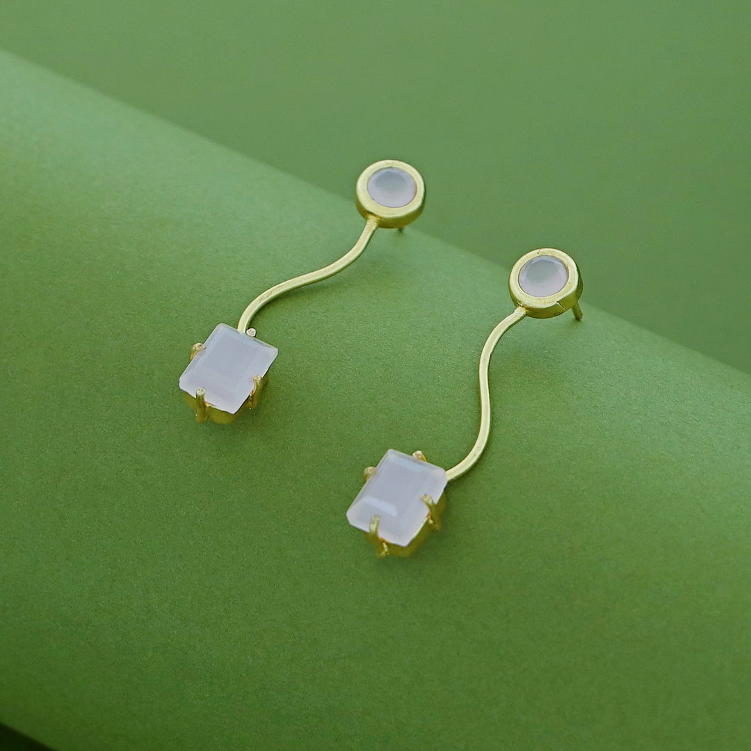 Tusharika Golden Wavy Glossy Earring