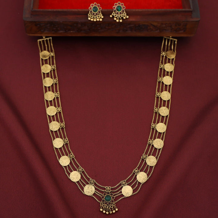 Sanchita Samudra 5 Layer Kashi Floral Long Neckpiece With Earring